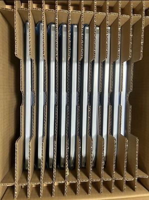 R213RFE-L01 ESPOSIZIONE LCD di INDUSTRIALE del ² di ×1536 1000 cd/m di Innolux 21,3&quot; 2048 (RGB)