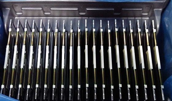 1024x768 TFT LCD Panel LTD104EDZS 45 cd/m2 (Typ.) 024(RGB) × 768, XGA 123PPI