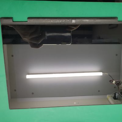 LP116WH6-SPA2 LG Display 11,6» 1366 (RGB) ESPOSIZIONI LCD di INDUSTRIALE del ² di ×768 300 cd/m